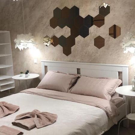 City Centre Apartment Kolomyia Eksteriør billede
