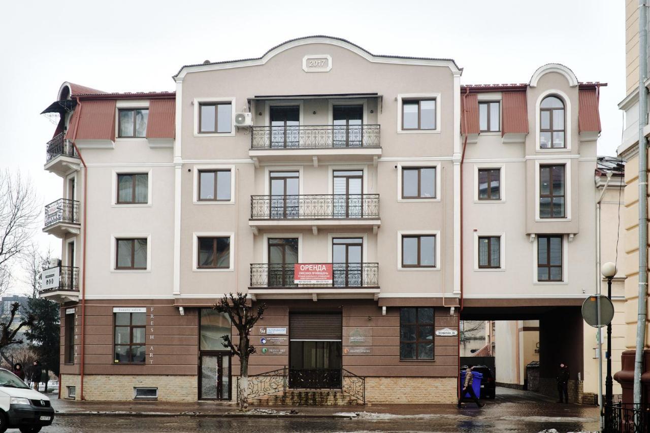 City Centre Apartment Kolomyia Eksteriør billede
