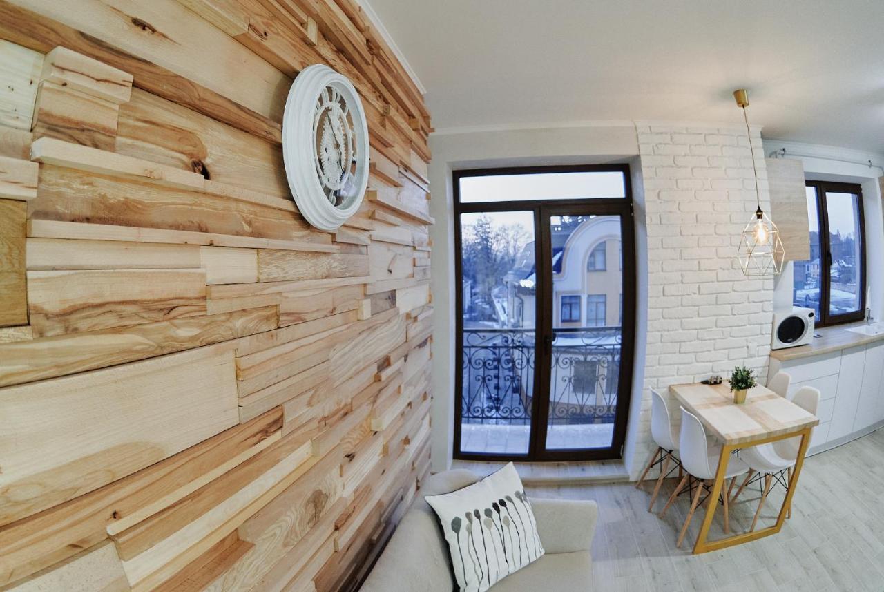 City Centre Apartment Kolomyia Eksteriør billede
